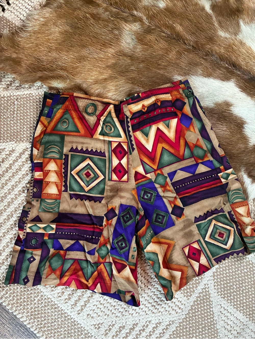Vintage Women's Aztec Print High-Rise Shorts in Multi-Color
